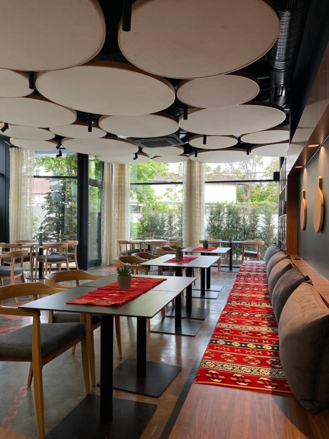 Etnomania Boutique Hotel Priština Exteriér fotografie